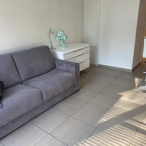  Appartement Studio Avec Petit Dejeuner