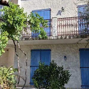  Appartement Beau 3 Pièces Dans Provençale Au Calme